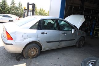 Ford Focus 2000-thumb-5