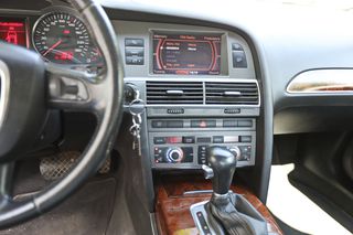Audi A6 2005-thumb-13