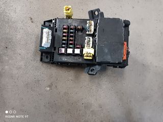 Toyota avensis 97-03 ασφαλειοθήκη εγκέφαλος bcm