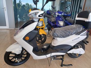 Roller / Scooter 2021 ZT-27-thumb-6