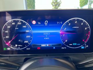 Mercedes-Benz C 180 2022 AMG  9G-TRONIC-thumb-29