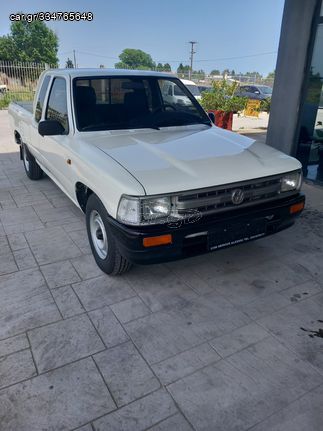 Volkswagen Taro '95