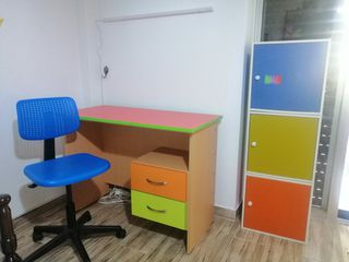 Παιδικό Γραφείο με Καρέκλα και Βιβλιοθήκη 