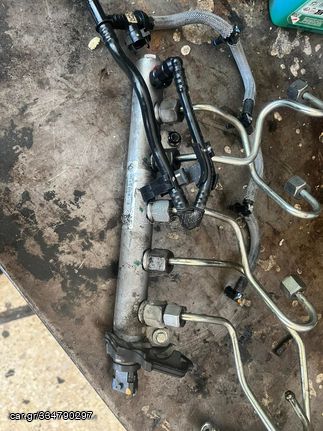 RAIL ΜΠΕΚΙΕΡΑ ΜΕ ΒΑΛΒΙΔΑ ΚΑΙ ΡΑΚΟΡ 175214823R FIAT NISSAN RENAULT OPEL  1.6DCI