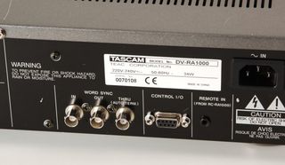TASCAM DV RA-1000 USB Reference Digital Recorder DSD-thumb-8