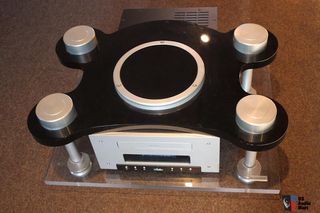 BLUENOTE  STIBBERT   Reference  Tube  CD  Player-thumb-12