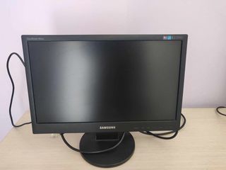 Samsung SyncMaster 943SN Monitor 19"