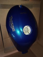 Triumph Speed Triple 1050 fuel tank blue T2400209-JO-thumb-3