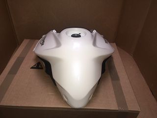 Triumph Tiger 800 fuel tank white T2404311-NW-thumb-3