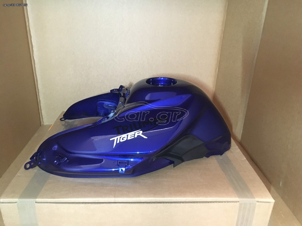Triumph Tiger 800 fuel tank blue T2404342-JD