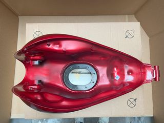 Triumph Street Twin fuel tank red T2405331-CX-thumb-1