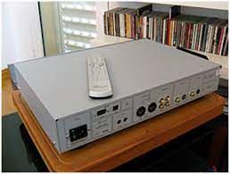 CD PLAYER  BURMESTER RONDO  052 -thumb-1