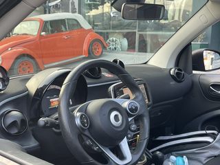 Smart ForTwo 2018 Electric  Cabrio-thumb-13