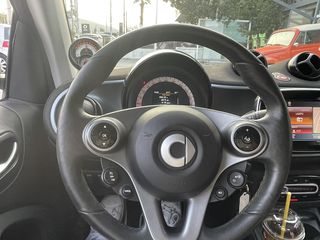 Smart ForTwo 2018 Electric  Cabrio-thumb-15