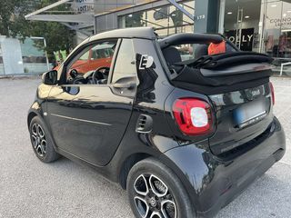 Smart ForTwo 2018 Electric  Cabrio-thumb-2