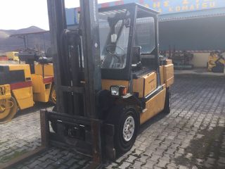 Yale 2002 Tfg40-thumb-5