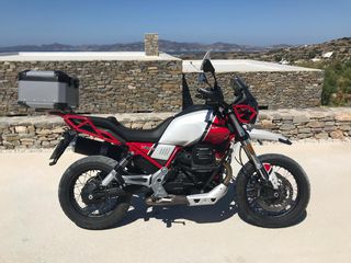 Moto Guzzi V 85 2021