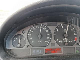 Bmw 318  compact '04-thumb-12