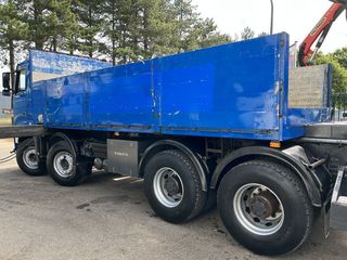 Σασί Volvo 2005 fΗ8x4-thumb-8