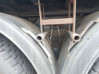Σασί Volvo 2005 fΗ8x4-thumb-13