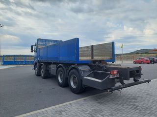 Σασί Volvo 2005 fΗ8x4-thumb-2