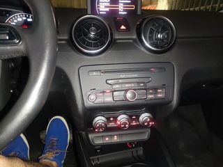 Audi A1 2011 TDI-thumb-18