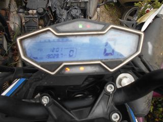 CF Moto 650 NK-thumb-10