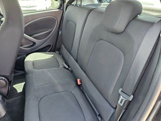 Smart ForFour 2018 EQ passion-thumb-20