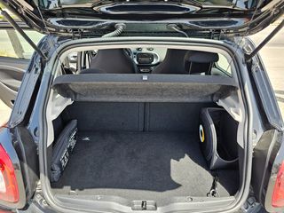 Smart ForFour 2018 EQ passion-thumb-22