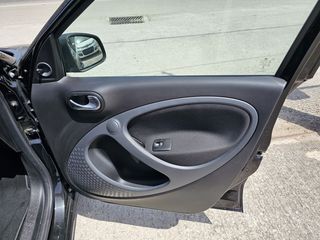 Smart ForFour 2018 EQ passion-thumb-26
