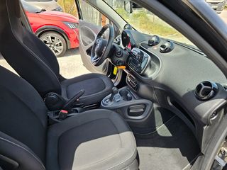 Smart ForFour 2018 EQ passion-thumb-27