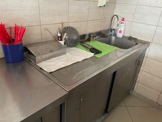 Λάντζα και Πάγκος ανοξείδωτος ερμάριο σε άριστη κατάσταση -thumb-5