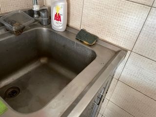 Λάντζα και Πάγκος ανοξείδωτος ερμάριο σε άριστη κατάσταση -thumb-10