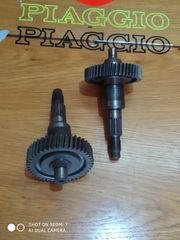 ΑΞΟΝΕΣ πίσω τροχού PIAGGIO 