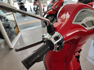 Vespa Primavera 125 2026 RED E5+ ΕΤΟΙΜΟΠΑΡΑΔΟΤΟ-thumb-4