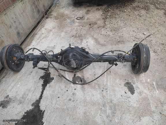 TOYOTA HILUX 2022 4X4 ΔΙΑΦΟΡΙΚΟ ΠΙΣΩ