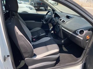 Κλούβα Renault 2012 Clio - ΕΠΑΓΓΕΛΜΑΤΙΚΟ ΓΡΑΜΜΑΤΙΑ  - ΜΕ ΔΟΣΕΙΣ ΧΩΡΙΣ ΤΡΑΠΕΖΕΣ-thumb-9