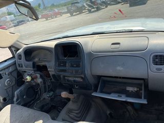 Ταμπλο   Nissan Navara D22 2000-2005 -thumb-1