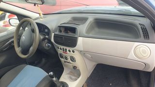 FIAT PUNTO '05 1.4cc-thumb-3