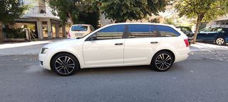 Skoda Octavia 2015 1200cc tsi navigation