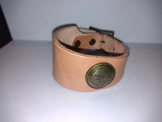 Αντρικό βραχιόλι με conchos -thumb-9