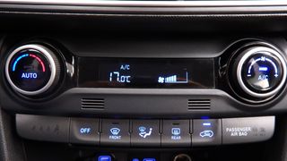 Hyundai Kona 2019 1.6CRDi COMFORT CAMERA R17 3ΠΛΗ-ΕΓΓΥΗΣΗ-thumb-35