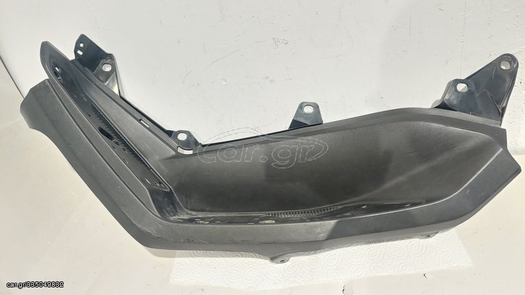 Αριστερό πάτωμα από YAMAHA NMAX125/155  2021-23 (B6H-F7481)