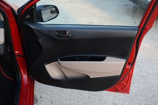 Hyundai i 10 2015-thumb-8