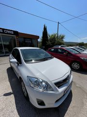 Toyota Auris 2011-thumb-4