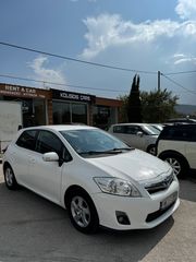 Toyota Auris 2011-thumb-10