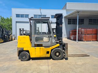 Hyster '02 7000KG; 3.400MM