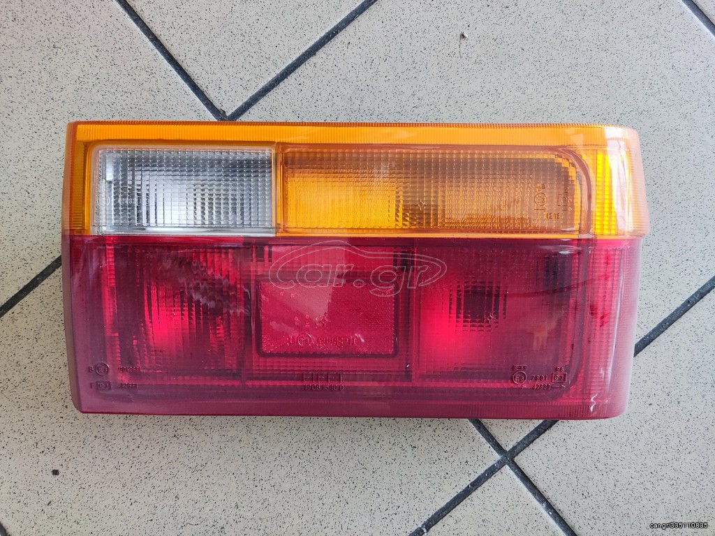 ΦΑΝΑΡΙ ΠΙΣΩ (R) RENAULT R9