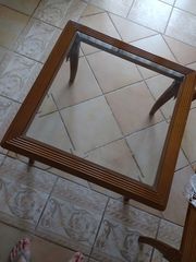 Μασιφ τραπεζάκια με γυαλί.-thumb-1