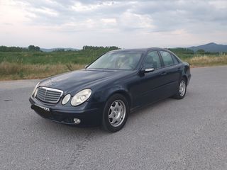 Mercedes-Benz E 200 2005-thumb-14